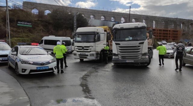 İstanbul&#039;da hafriyat kamyonları denetlendi