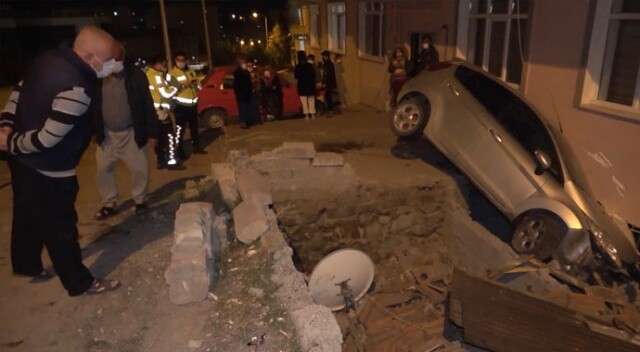Otomobil apartmana daldı, mahalleli deprem oluyor zannetti