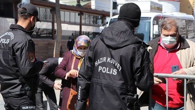 Virüsün zirve yaptığı Samsun&#039;a Ankara ve İstanbul&#039;dan polis takviyesi