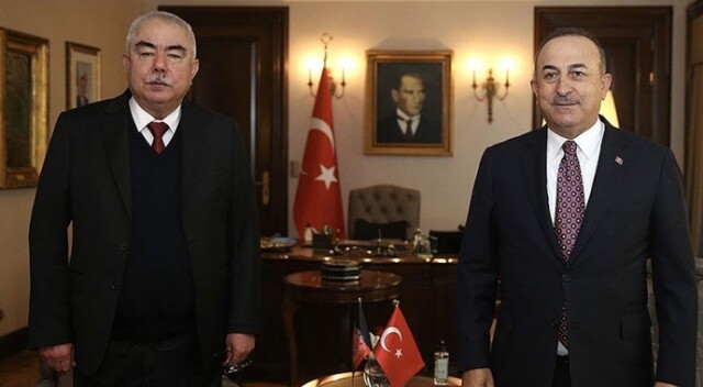Çavuşoğlu, Afganistan eski Cumhurbaşkanı Yardımcısı Mareşal Raşid Dostum&#039;la görüştü