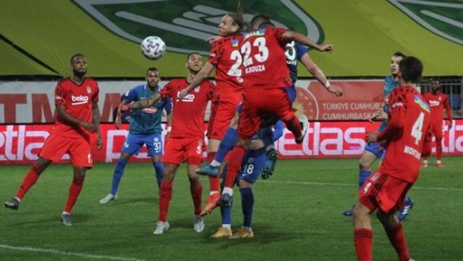 Kartal şampiyonluğa kanat çırpıyor (Çaykur Rizespor 2-3 Beşiktaş)