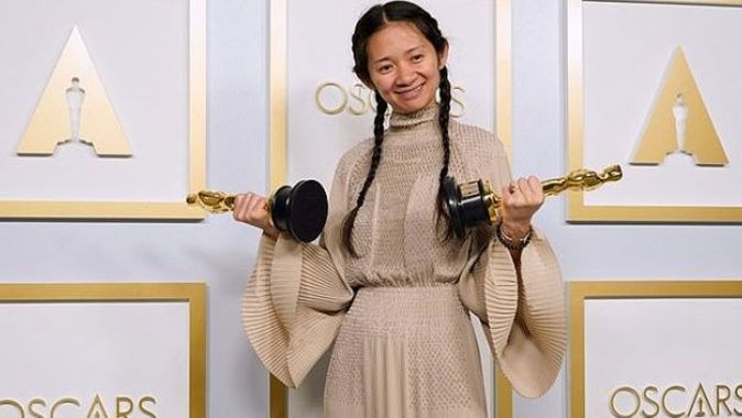 Çin, en iyi yönetmen Oscar’ı alan vatandaşı Chloe Zhao&#039;nun tarihi başarısını sansürledi