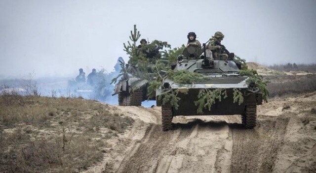 Donbass&#039;ta gerilim yükseliyor: Rus yanlıları saldırdı, bir Ukrayna askeri öldürdü