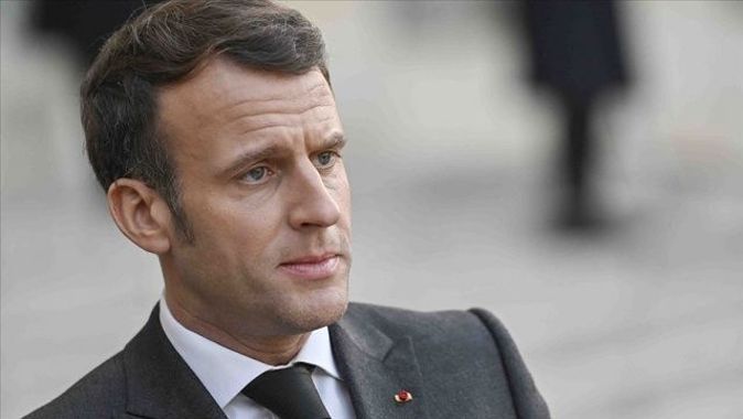 Fransa’da generallerden Macron&#039;a &#039;büyüyen kaosu engellemezsen iç savaş çıkar&#039; uyarısı