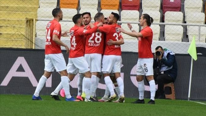Gaziantep, Süper Lig&#039;i ilk 5 arasında bitirmek istiyor
