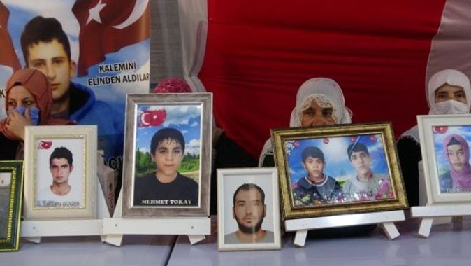 HDP önündeki aileler evlat nöbeti eylemine kararlılıkla devam ediyor