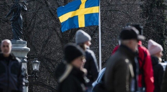 Karantina uygulamayan İsveç kişi başına Covid vakasında zirveye çıktı: Milyon kişide 625