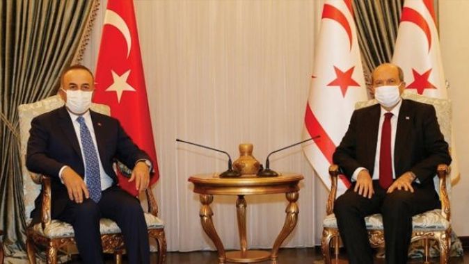 KKTC Cumhurbaşkanı Tatar, Çavuşoğlu’nu kabul etti