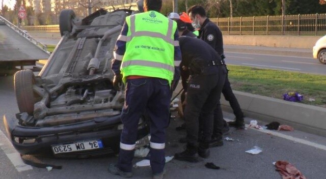 Otomobilin çarptığı park halindeki araç takla attı: Sürücü ağır yaralandı