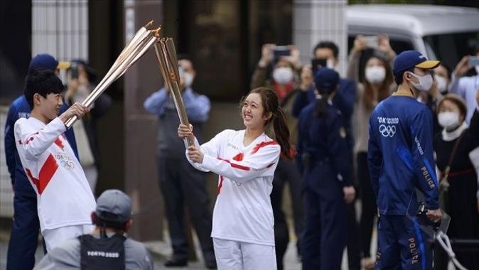 Tokyo Olimpiyatları meşale turunun Osaka ayağı Kovid-19 nedeniyle iptal edildi