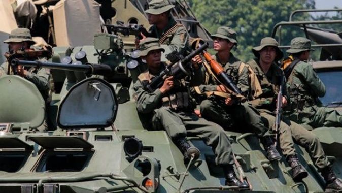 Venezuela ile Kolombiyalı FARC örgütü arasında çatışma: 8 Venezuela askeri öldü, 34 asker yaralandı