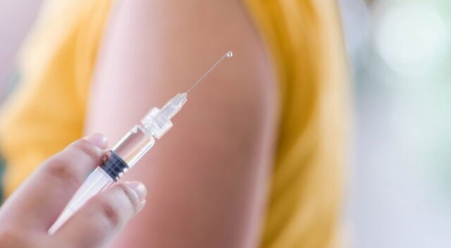 AB Komisyonu&#039;ndan tavsiye: Aşı yaptıranlara sınırlama kaldırılsın