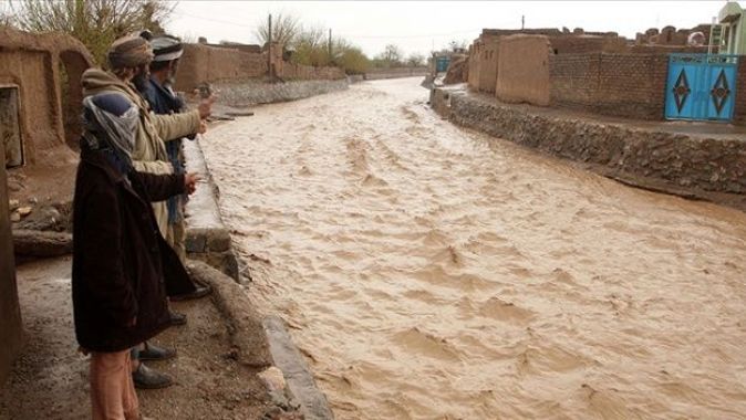 Afganistan&#039;da sel felaketinde 14 kişi öldü