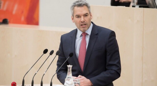 Avusturya İçişleri Bakanı: İsrail karşıtlığıyla kararlılıkla mücadele edeceğiz