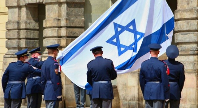 Çekya&#039;dan İsrail zulmüne &#039;bayraklı&#039; destek