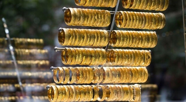Çeyrek ve gram altın ne kadar? (3 Mayıs 2021 altın fiyatları)