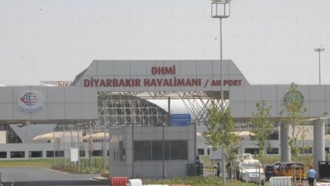Diyarbakır Havalimanı&#039;nda 1 ay uçuşlar yapılmayacak