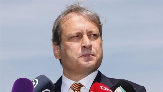 Galatasaray başkan adayı Elmas adaylarla birleşme taleplerine sıcak bakmıyor