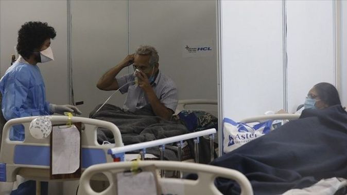 Hindistan&#039;da koronavirüsten 3 bin 741 kişi hayatını kaybetti