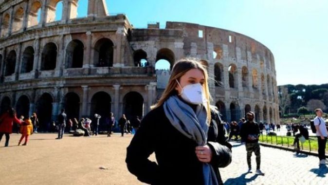 İtalya, turist çekmek için bazı tedbirleri gevşetecek