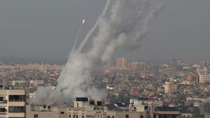 Kassam Tugayları&#039;ndan İsrail&#039;e misilleme: 6 kişi yaralandı