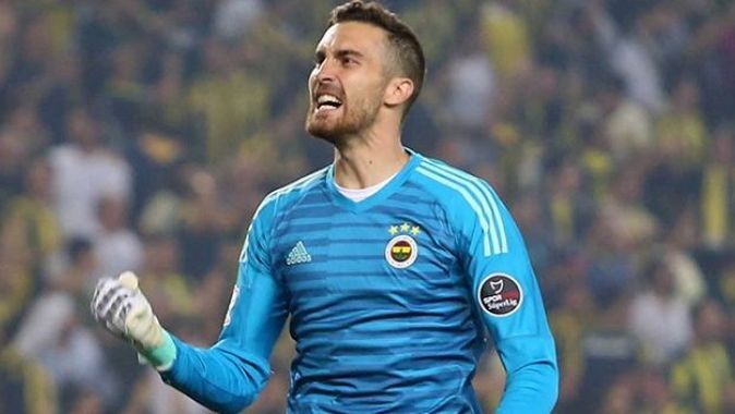 Fenerbahçe&#039;nin kalecisi Harun Tekin, Kasımpaşa&#039;ya transfer oldu