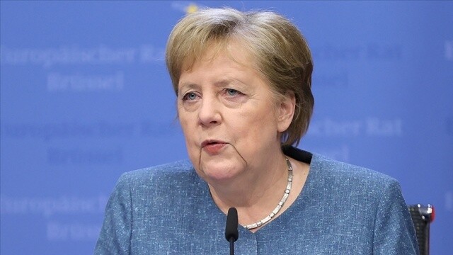 Merkel&#039;den Türkiye açıklaması: Diyalog gündemini hızla hayata geçirmeliyiz