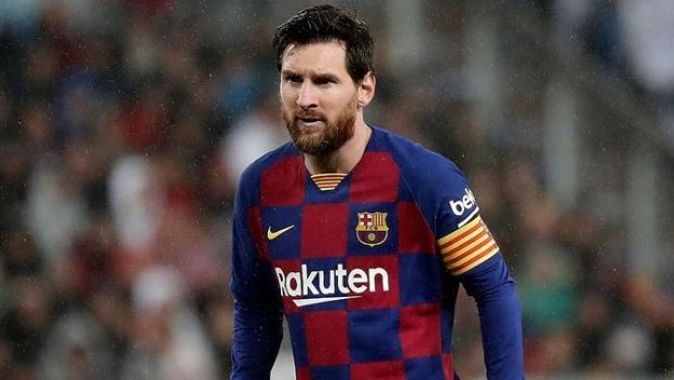 PSG, Messi&#039;den haber bekliyor