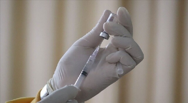 Uganda&#039;da 800 kişiye sahte Kovid-19 aşısı yapıldı