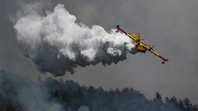 AB’den Türkiye’ye yangın söndürme uçağı