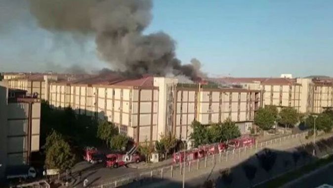 Başakşehir&#039;de yangın! Çok sayıda ekip sevk edildi