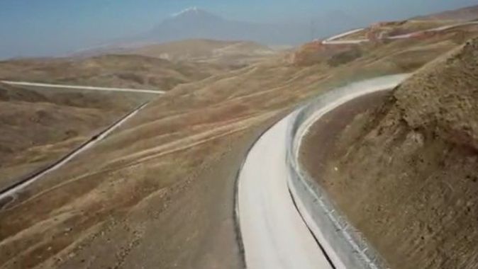 Cumhurbaşkanı Erdoğan:Iğdır sınırındaki duvar çalışmalarını tamamladık