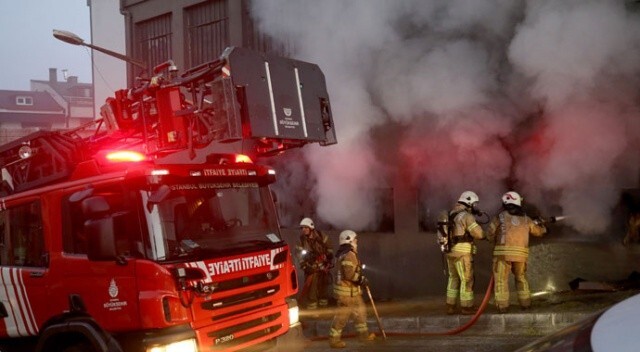 Kağıthane&#039;de ambalaj atölyesinde korkutan yangın