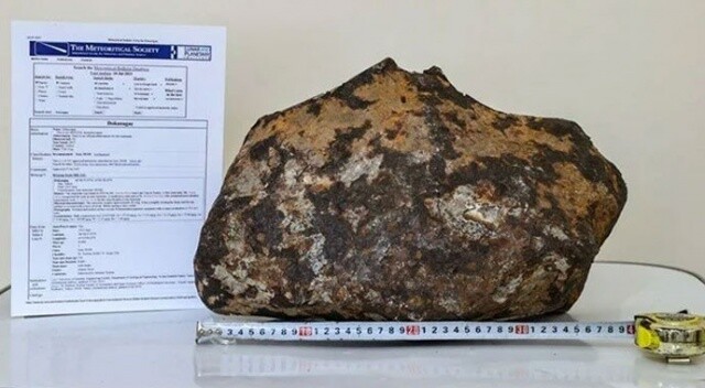 Van&#039;da bulundu! 81 kilo ile Türkiye&#039;nin 3. büyük meteoridi oldu