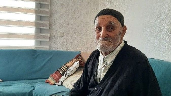 107 yaşındaki Osman dedenin tek isteği: 40 yıl önce evi terk eden oğlunu görmek