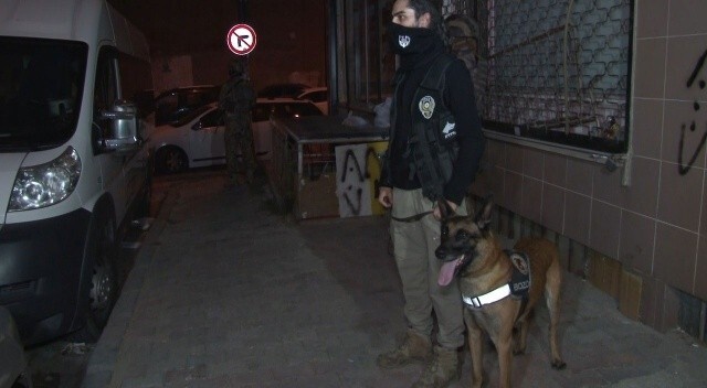 İstanbul&#039;da uyuşturucu tacirlerine eş zamanlı operasyon