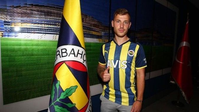 Max Meyer, Fenerbahçe&#039;ye transfer oldu