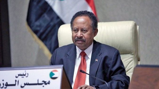 Askerler tarafından alıkonulan Sudan Başbakanı serbest kaldı