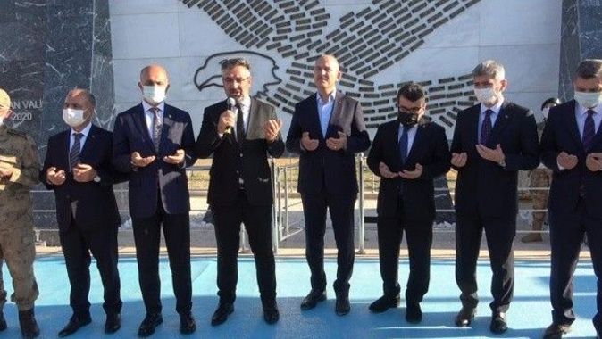Bakan Soylu, Bayraktepe Şehitlik Anıtı&#039;nın açılışına katıldı