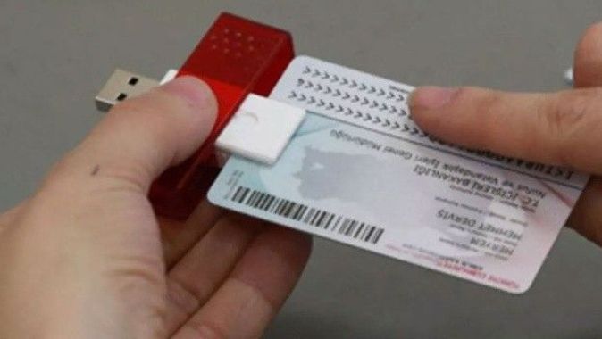 Bakan Yardımcısı duyurdu: Kimlik kartları elektronik imza yerine kullanılabilecek