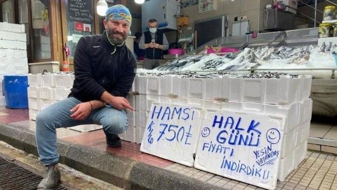 Denizde balık bolluğu: Hasmsi fiyatları dibi gördü