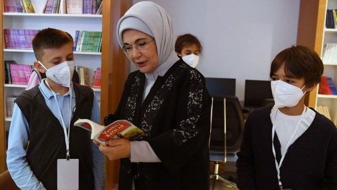 Emine Erdoğan: Kütüphane okulların kalbi