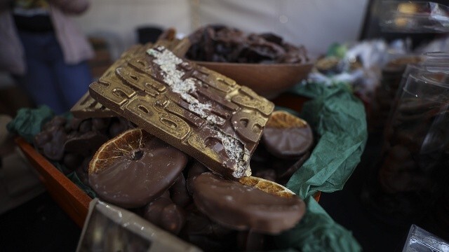 En tatlı yarışma: En çok çikolatayı yiyen kazandı