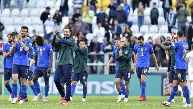 İtalya, UEFA Uluslar Ligi&#039;nde üçüncü oldu