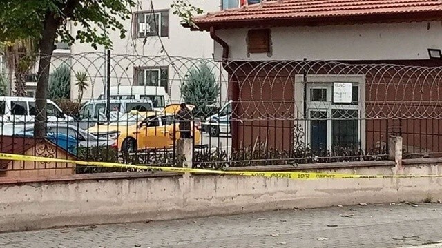 Kocaeli&#039;de korkunç cinayet: Sevgilisini öldürdü, cesedi taksiyle karakola götürdü
