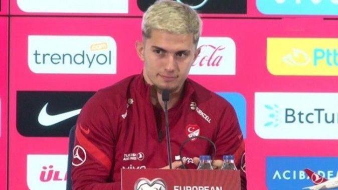 Milli futbolcu Berat Özdemir’e sorulan soru sosyal medyada tepki çekti!
