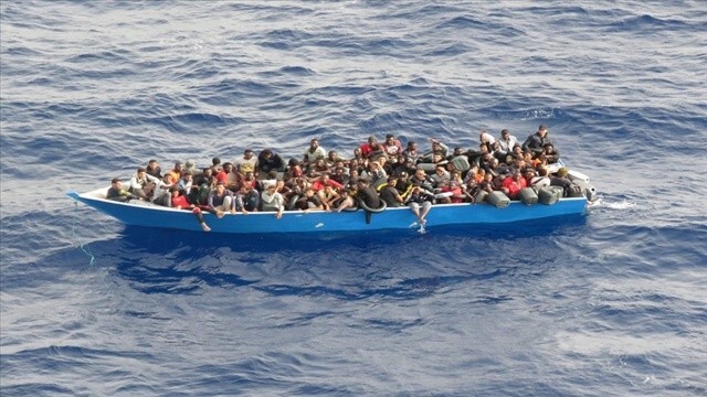Tunus açıklarında 340 göçmen kurtarıldı