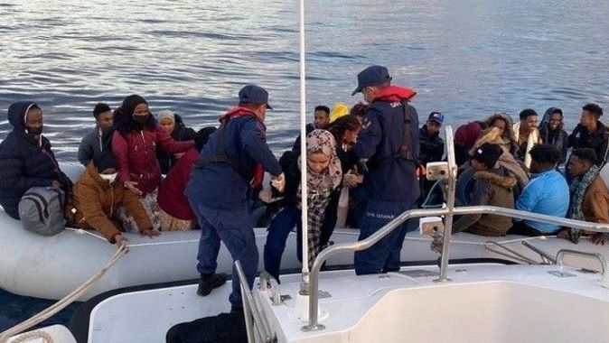 Yunan unsurları acımadı, 67 düzensiz göçmeni ölüme itti