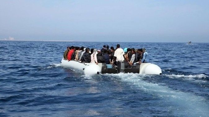 75 göçmen, Libya açıklarında boğuldu