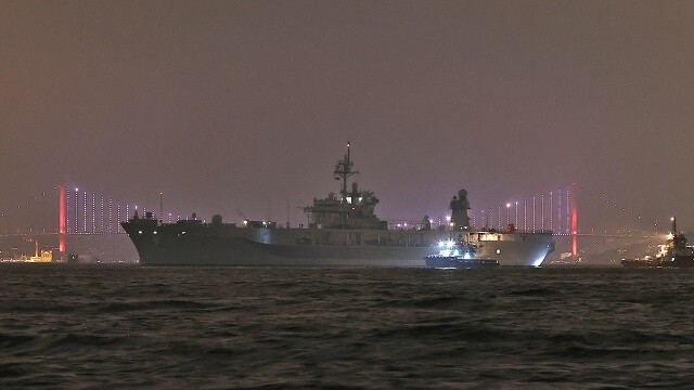 ABD savaş gemisi İstanbul&#039;da